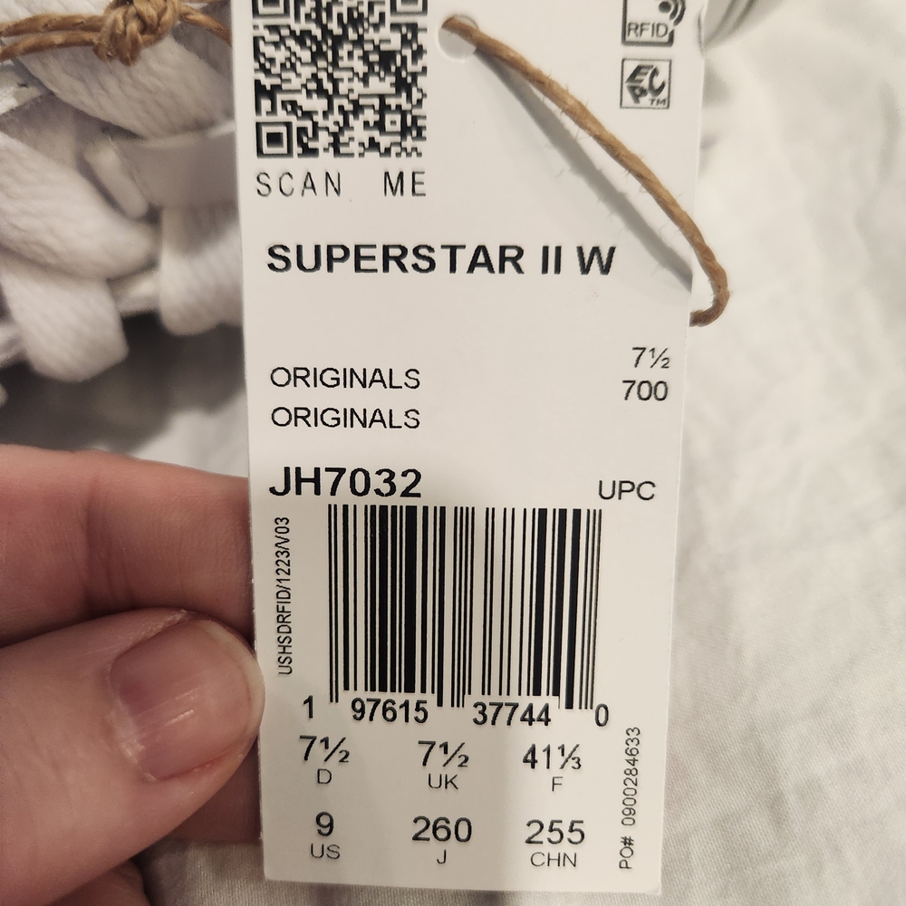 adidas Superstar II Sneakers in White with Black Stripes - Picture 9 of 13
